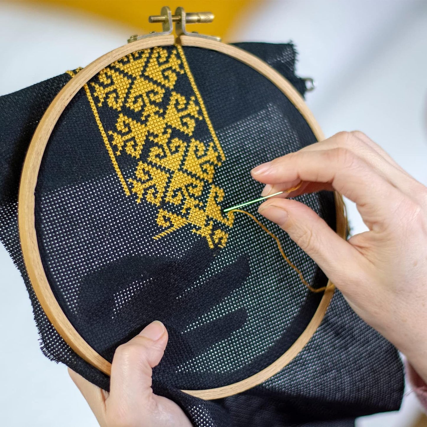 Similane 6 Pcs Cross Stitch Aida Cloth Embroidery Cloth Cross-Stitch Fabric 14 Count Black Aida Easy to use Cross-Stitch Embroidery Patterns Pictures 12 by 18-Inch