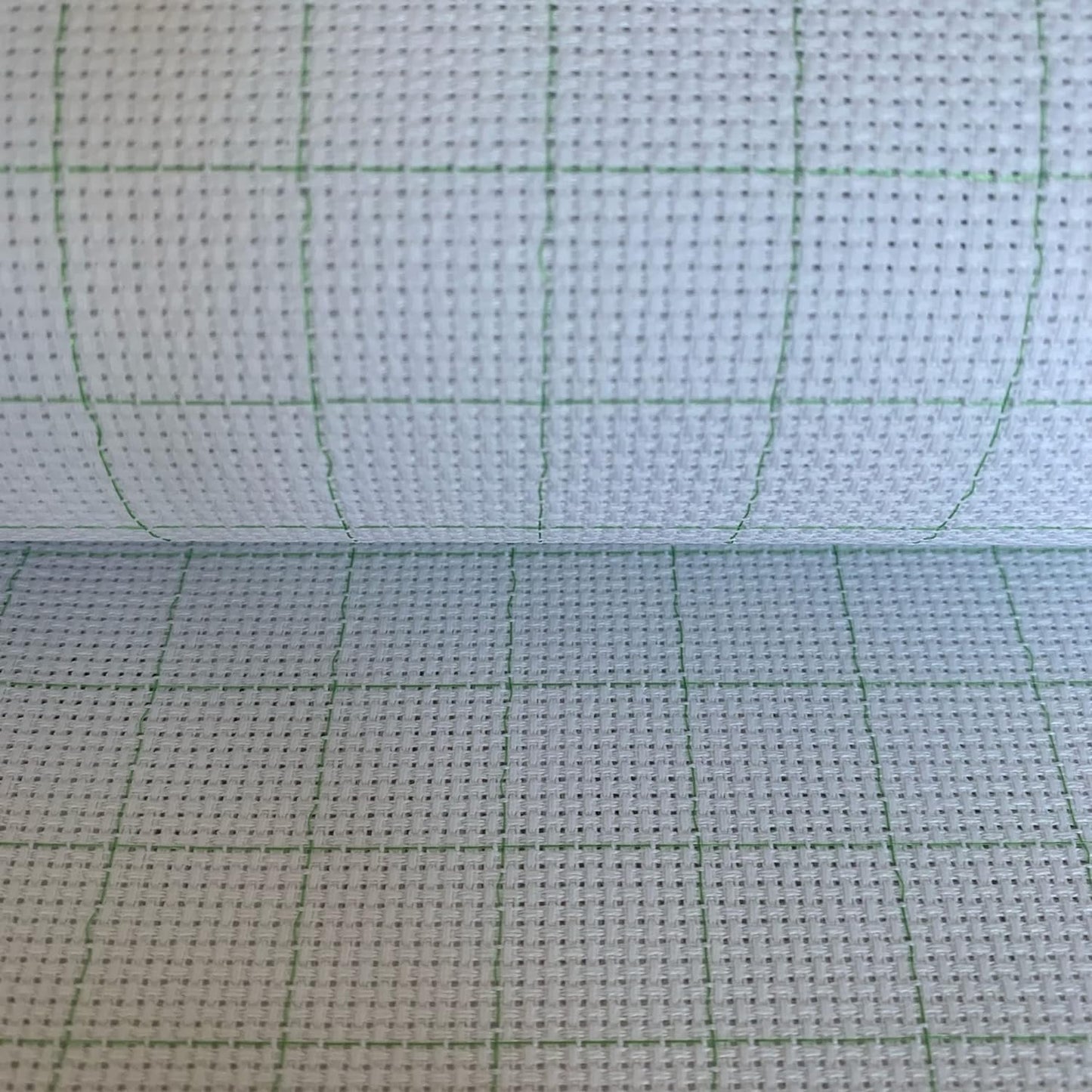 14CT Easy Count Thread Grid Aida Cloth Embroidery Cross Stitch Fabric, Green Grid, W29" x L39"